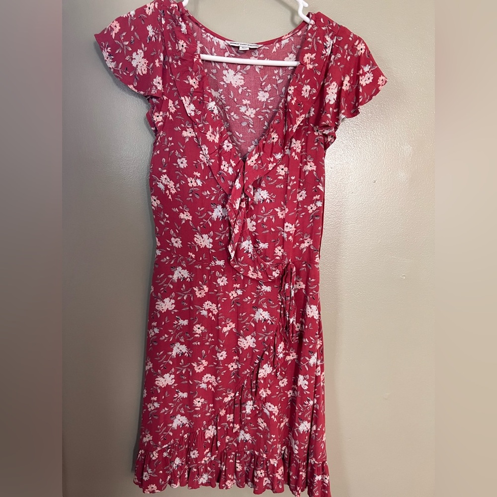 American Eagle flower dress